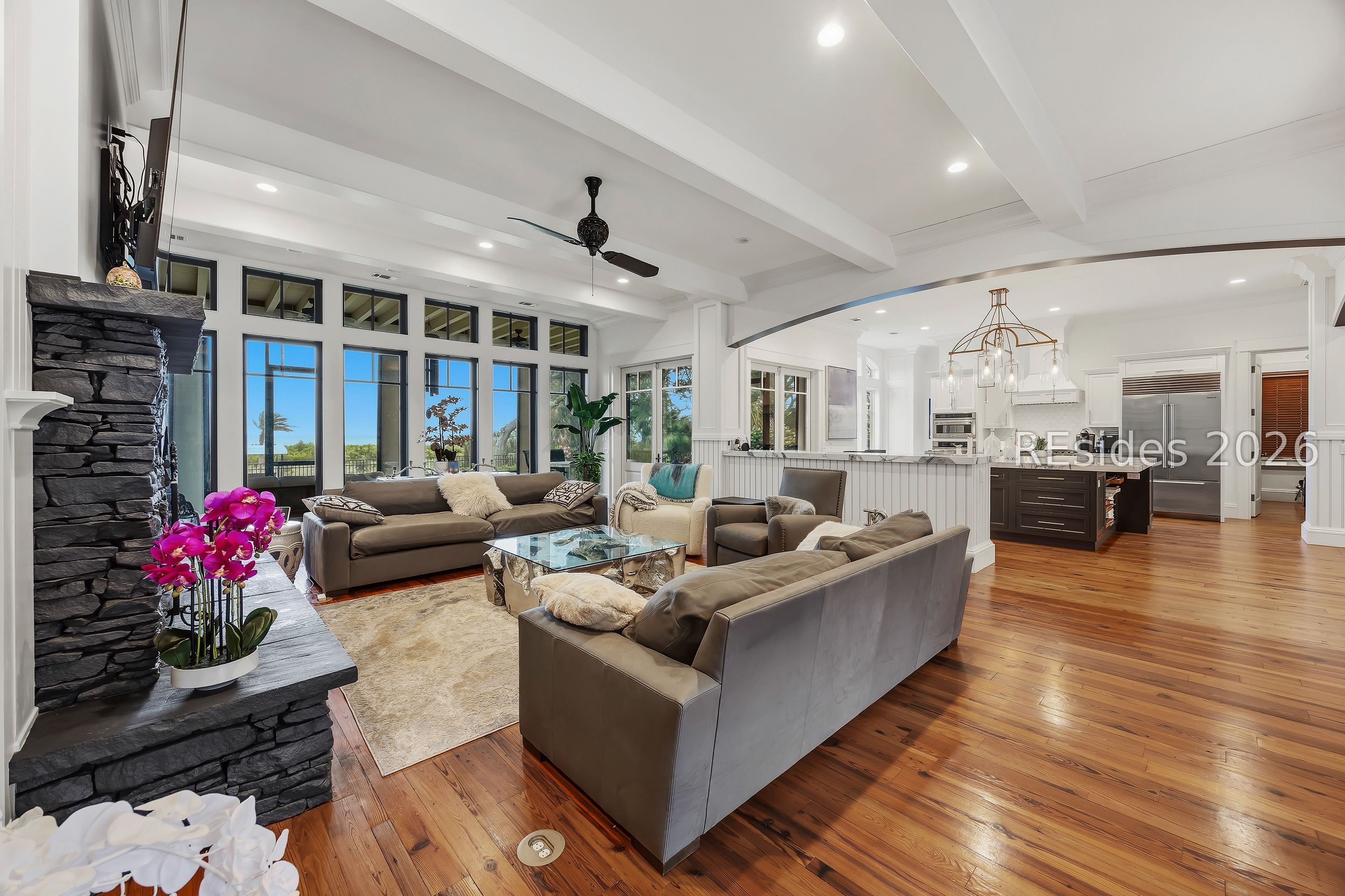 52 N Port Royal Drive