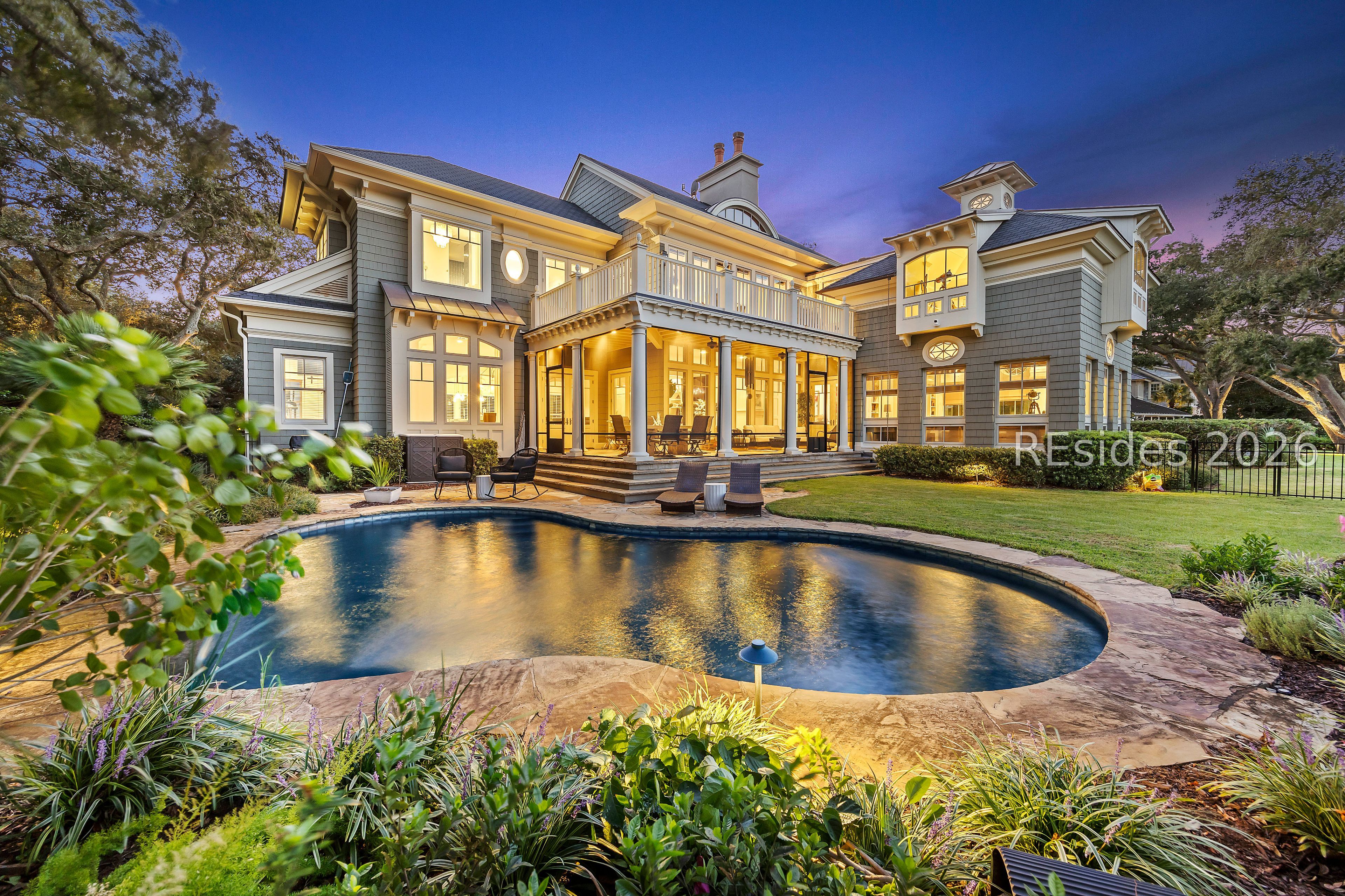 52 N Port Royal Drive