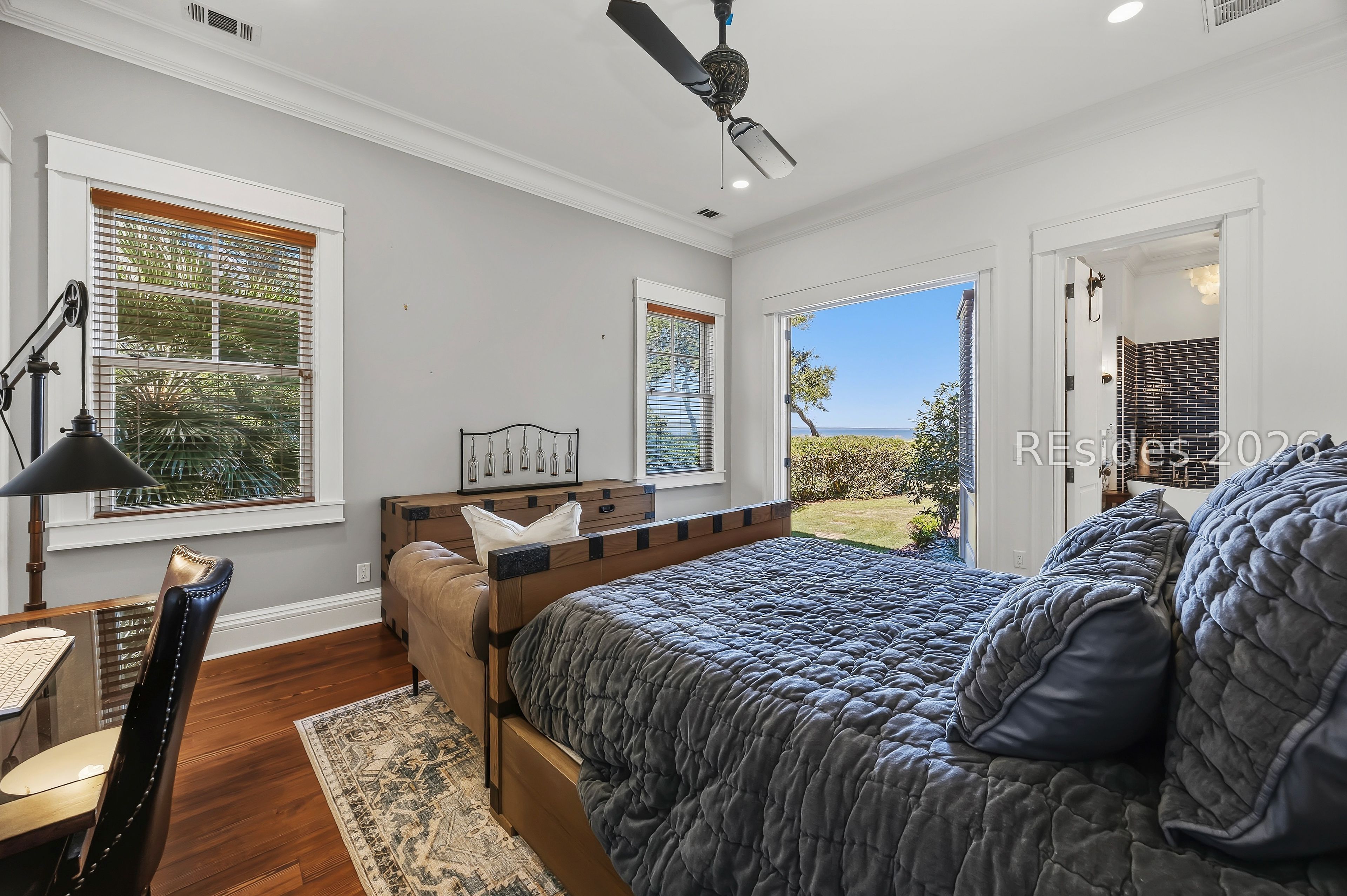52 N Port Royal Drive