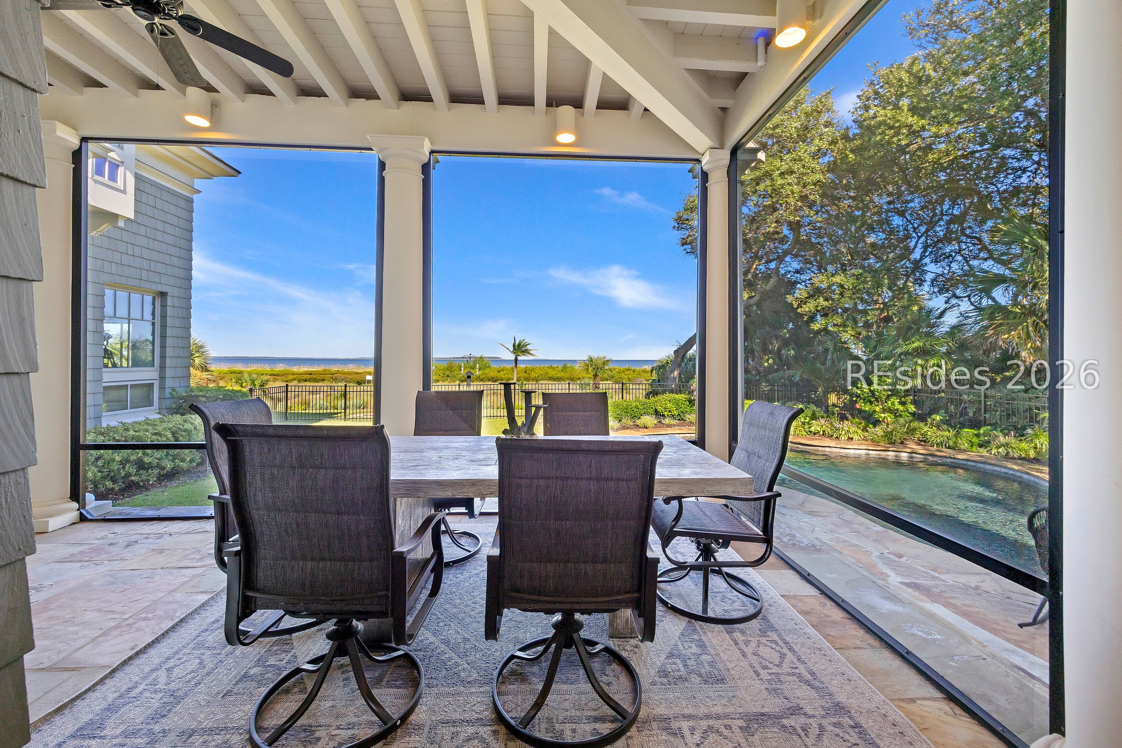 52 N Port Royal Drive