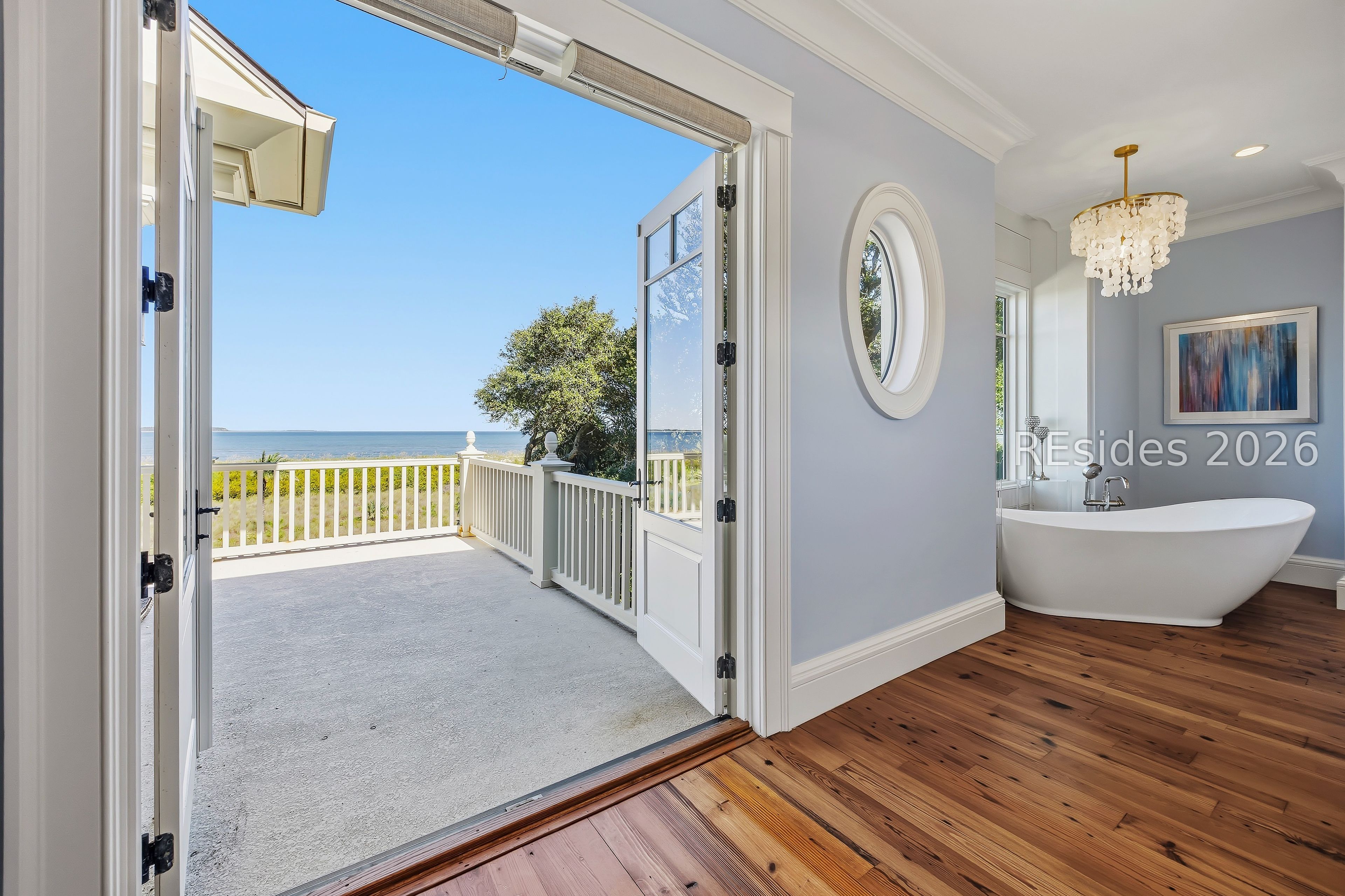 52 N Port Royal Drive