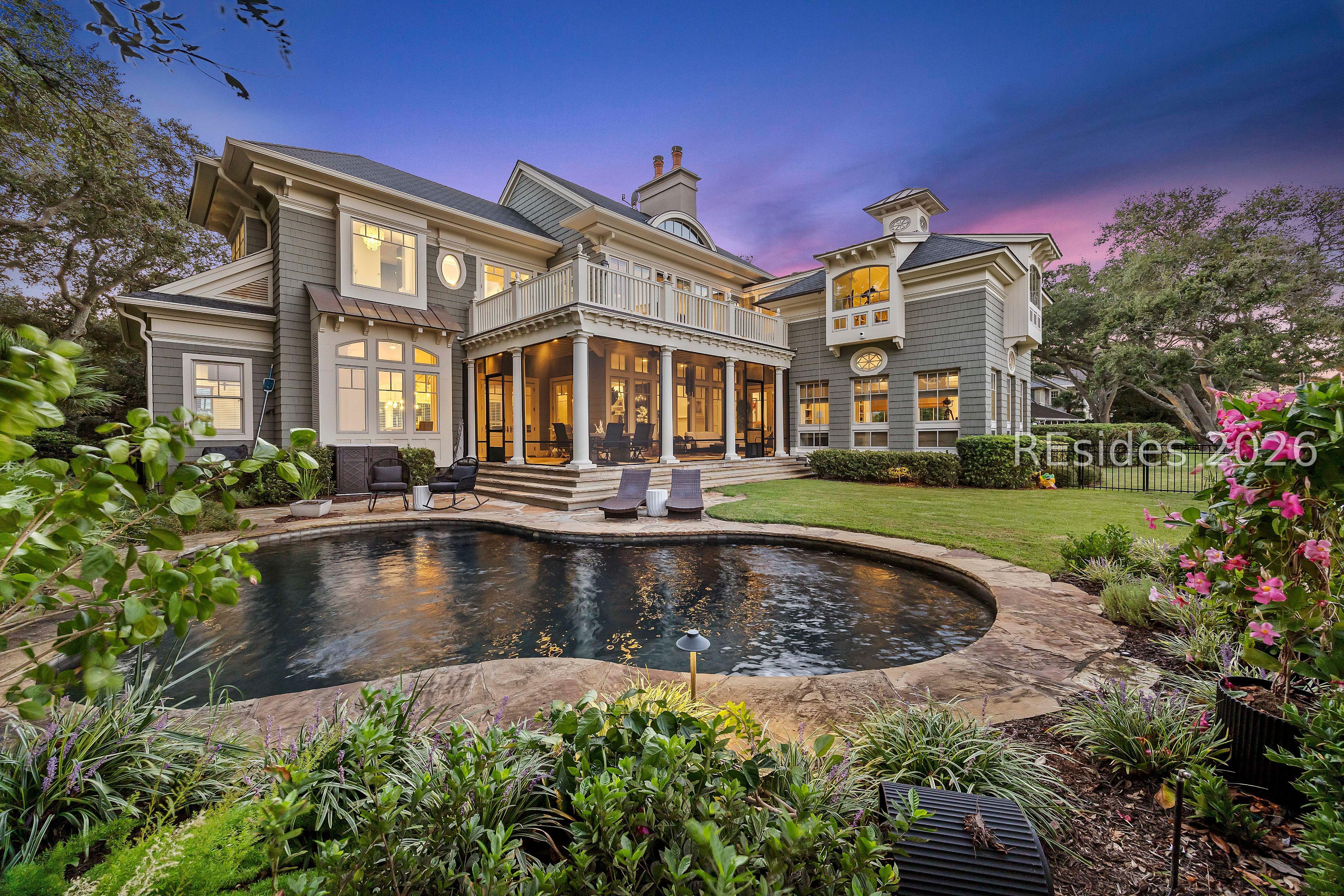 52 N Port Royal Drive