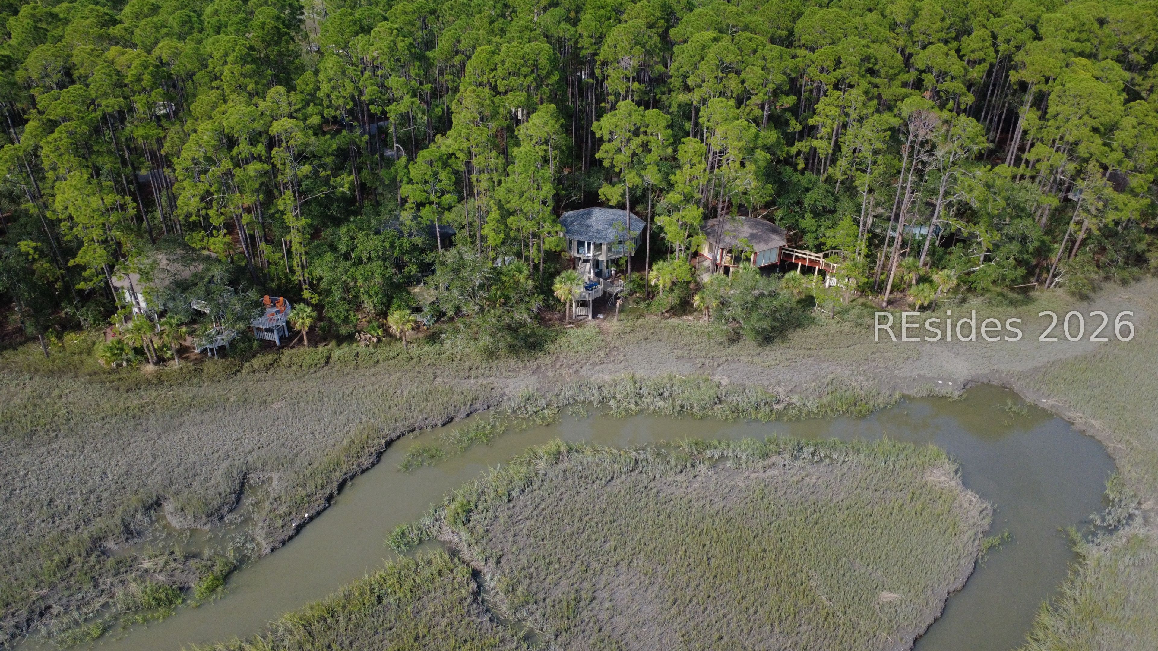 2043 Deer Island Road