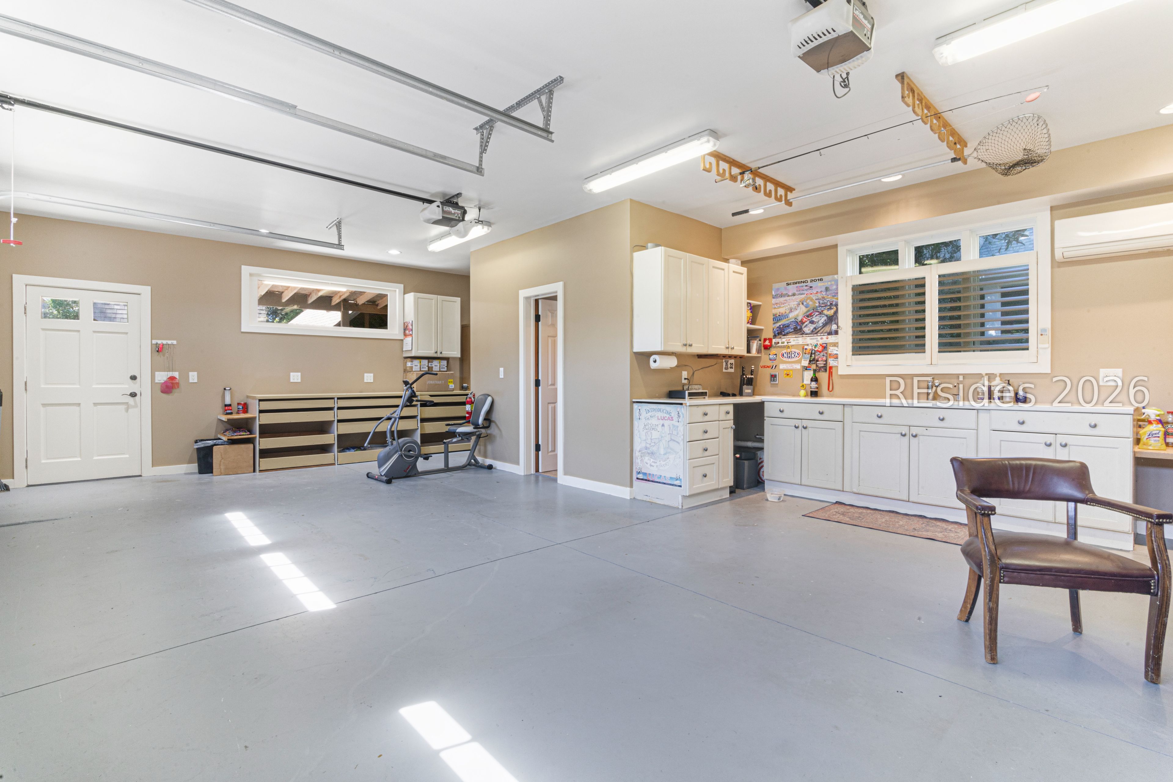 6 Ulmer Road