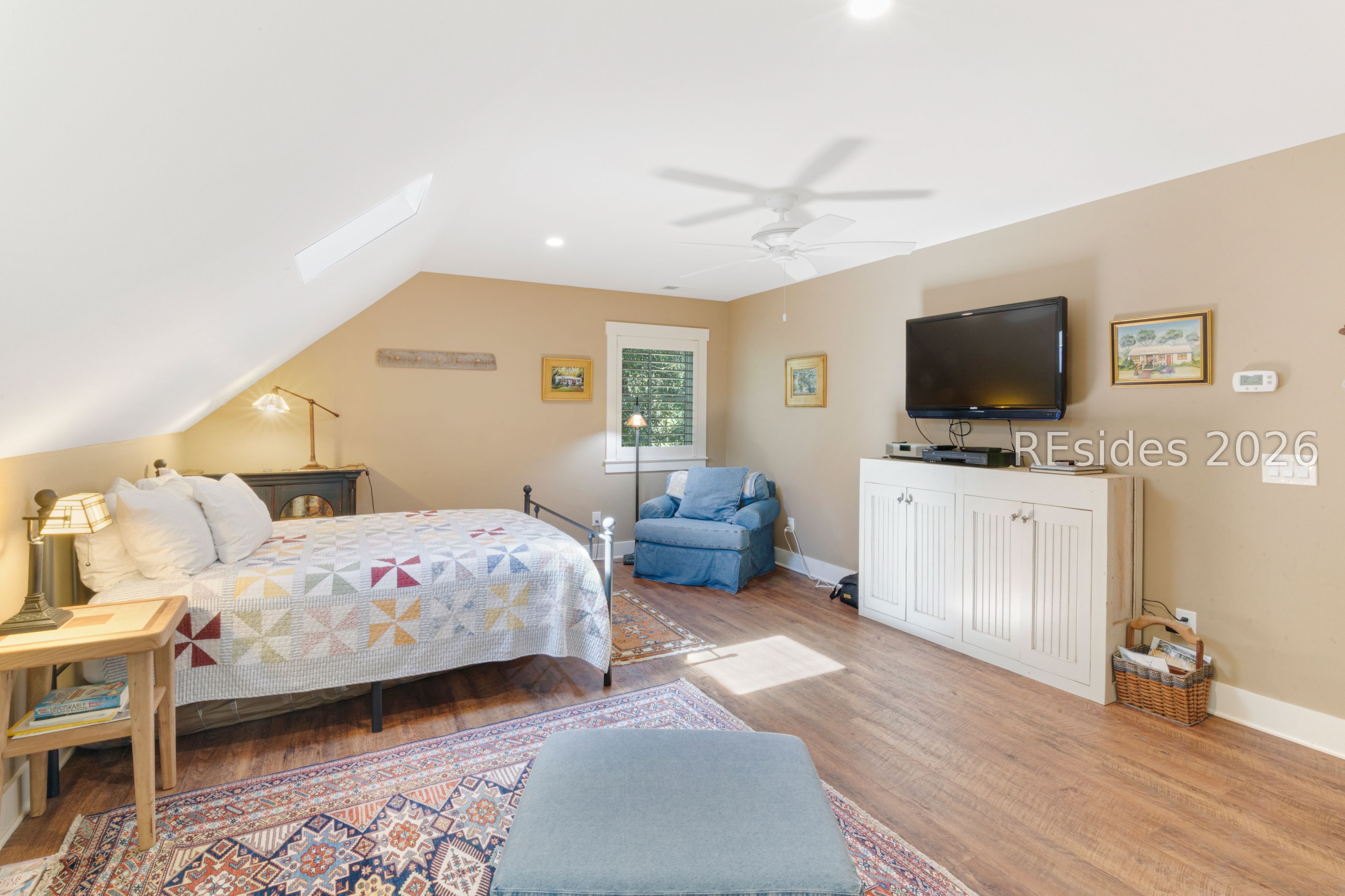 6 Ulmer Road