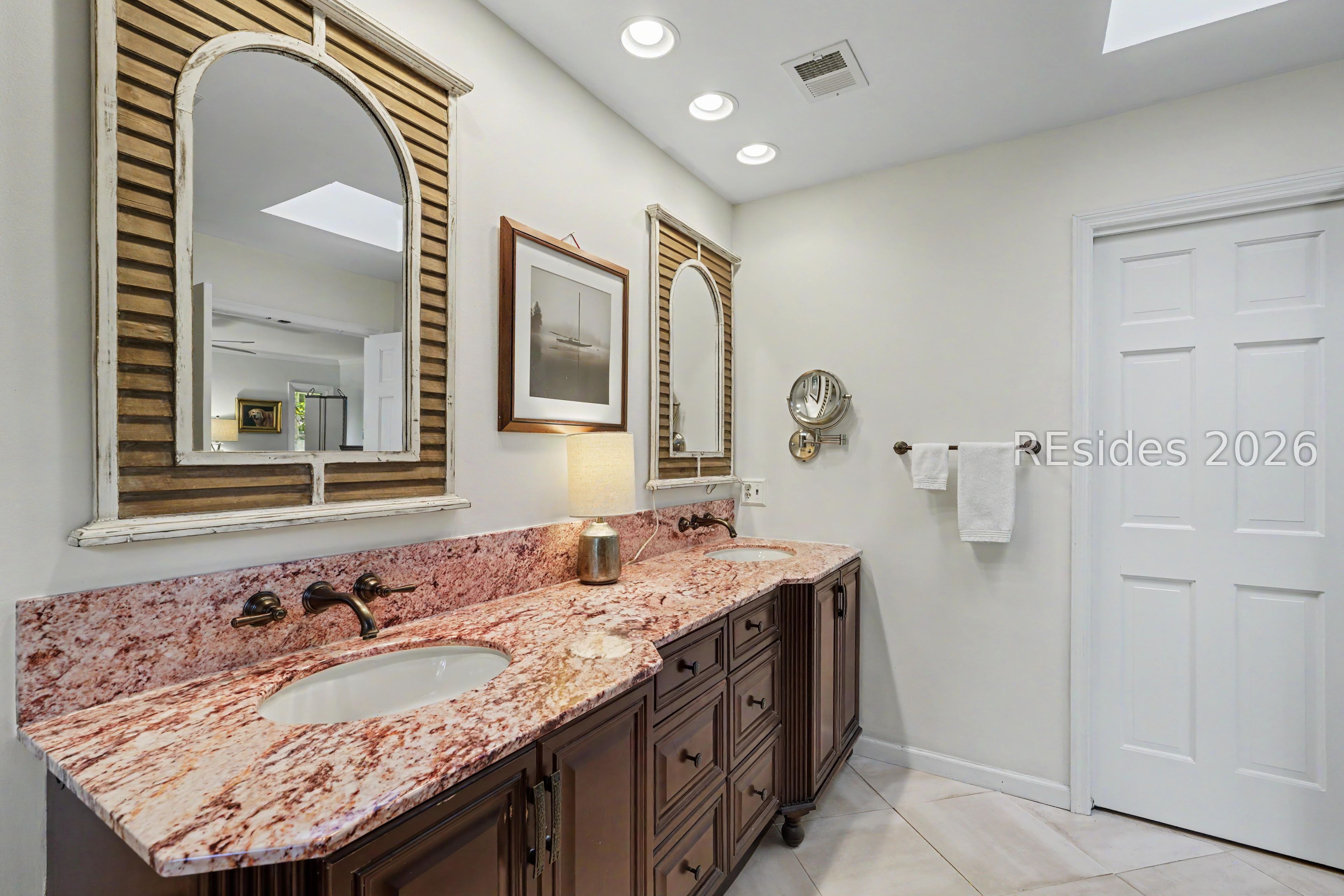 13 Cat Brier Lane