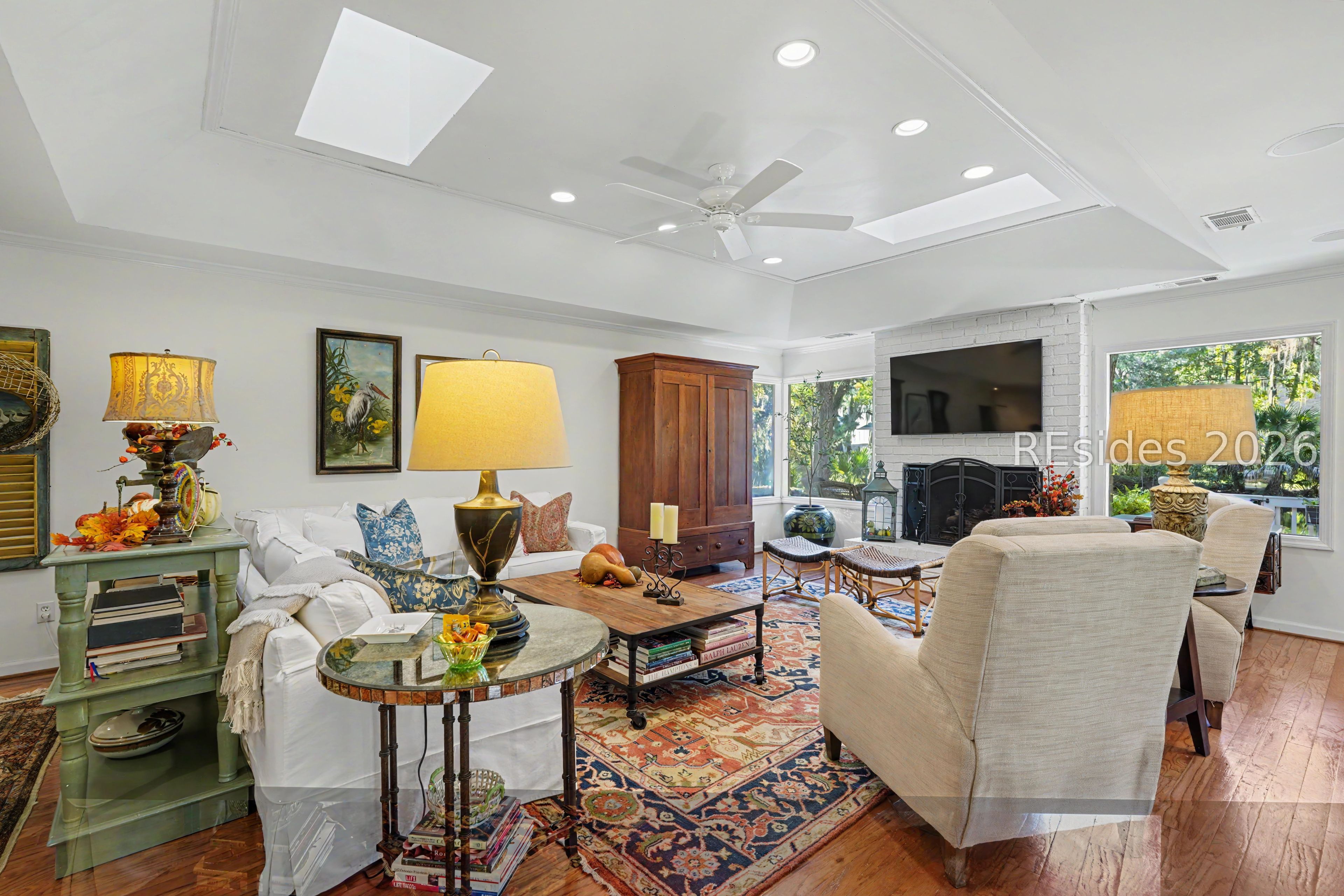 13 Cat Brier Lane