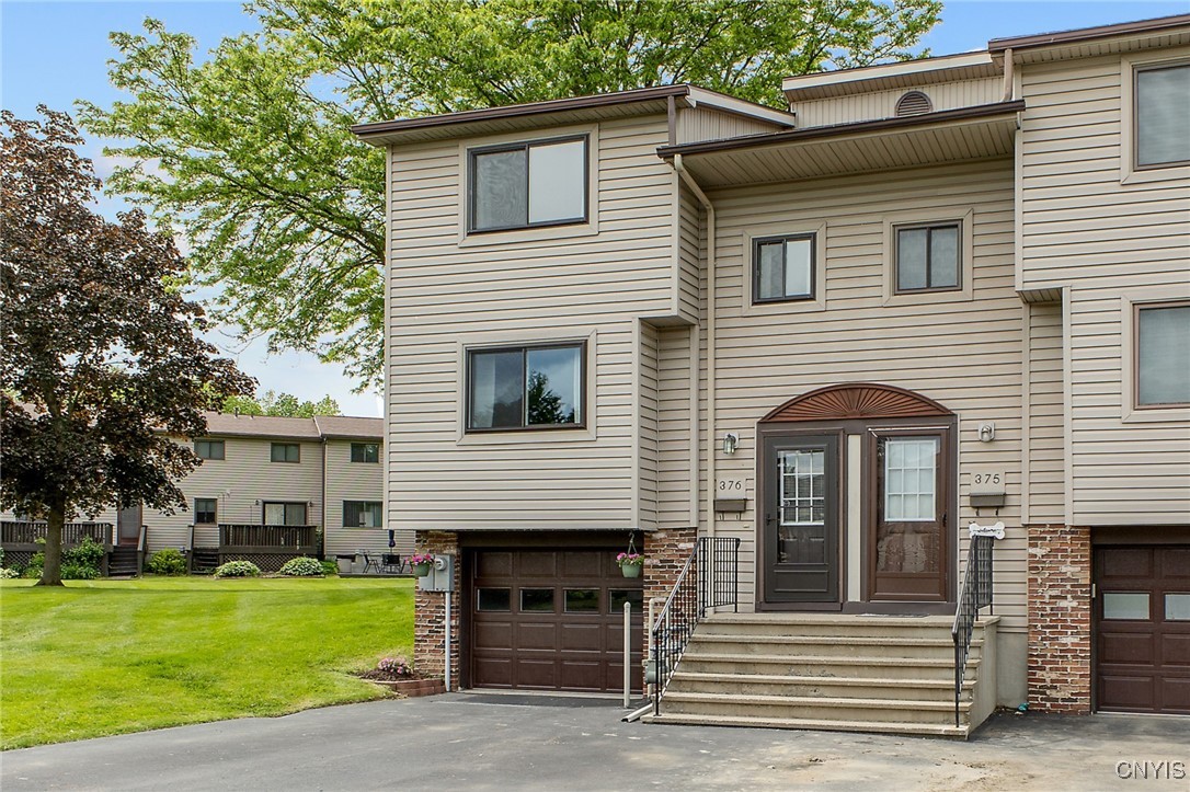 376 Grenadier Drive