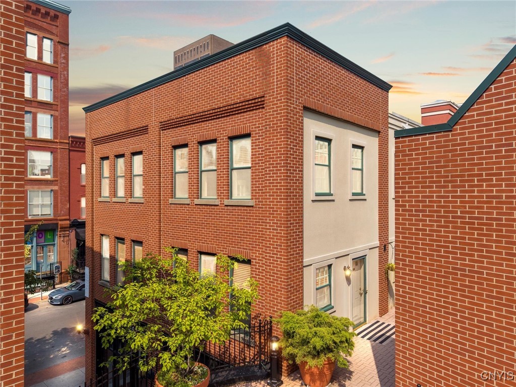 133 Walton Street 116