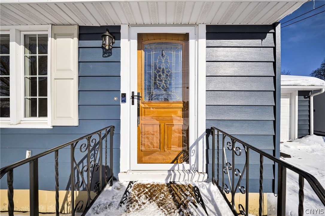 106 West Dauenhauer Street