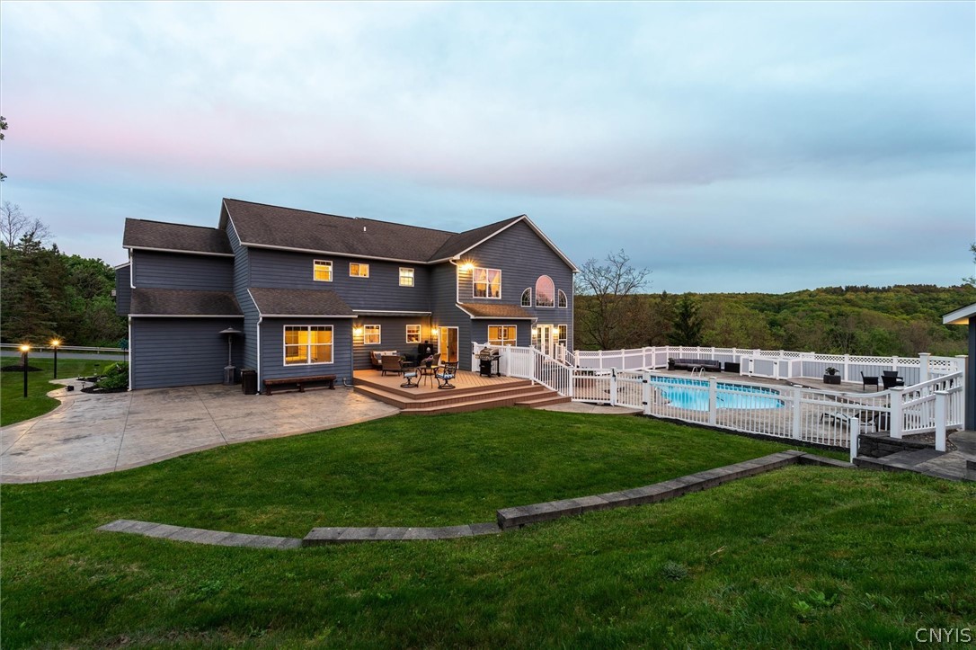 5463 Golden Heights Drive