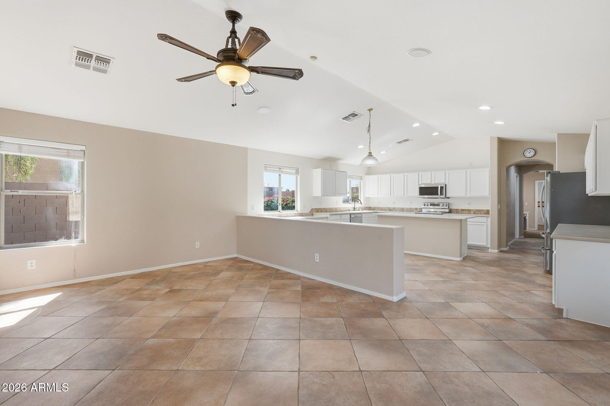5515 N 83RD Drive