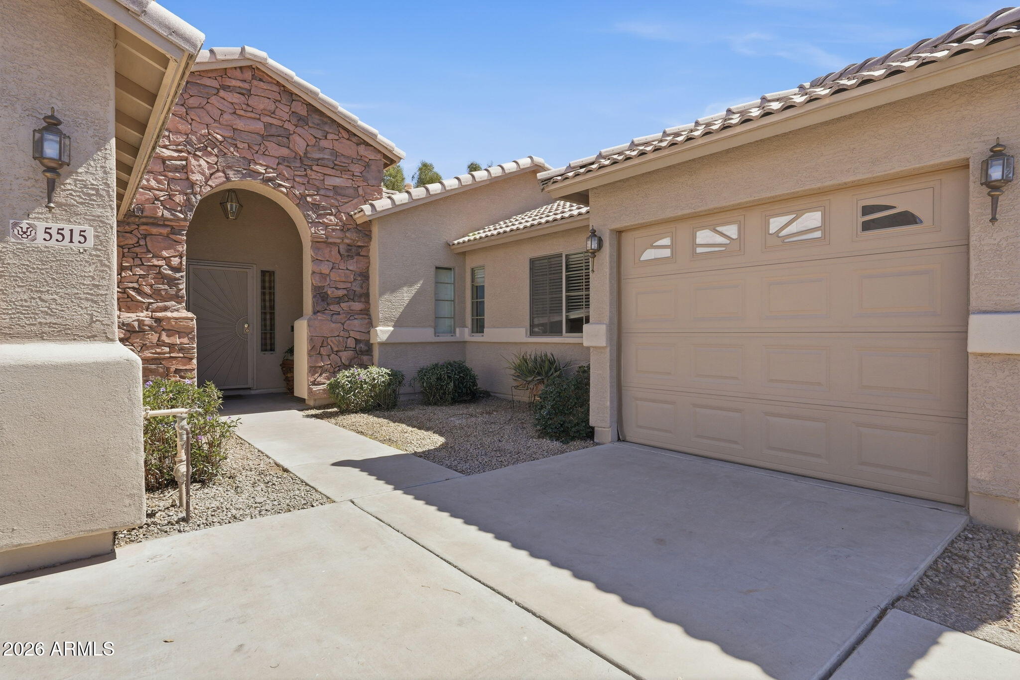 5515 N 83RD Drive