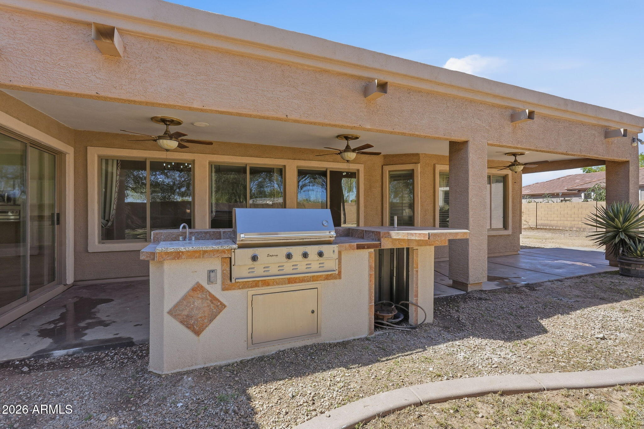 5515 N 83RD Drive