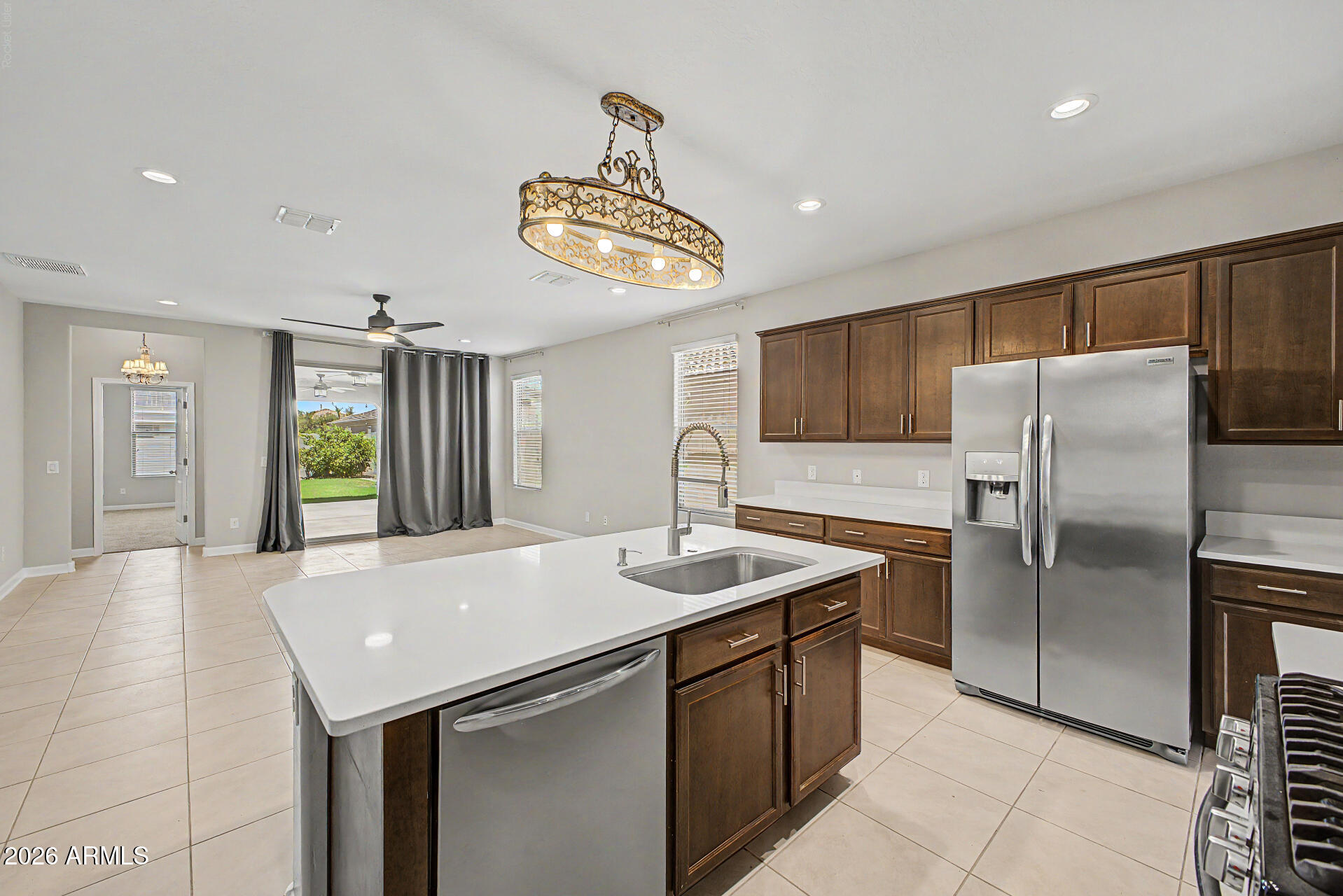 658 W BELMONT RED Trail