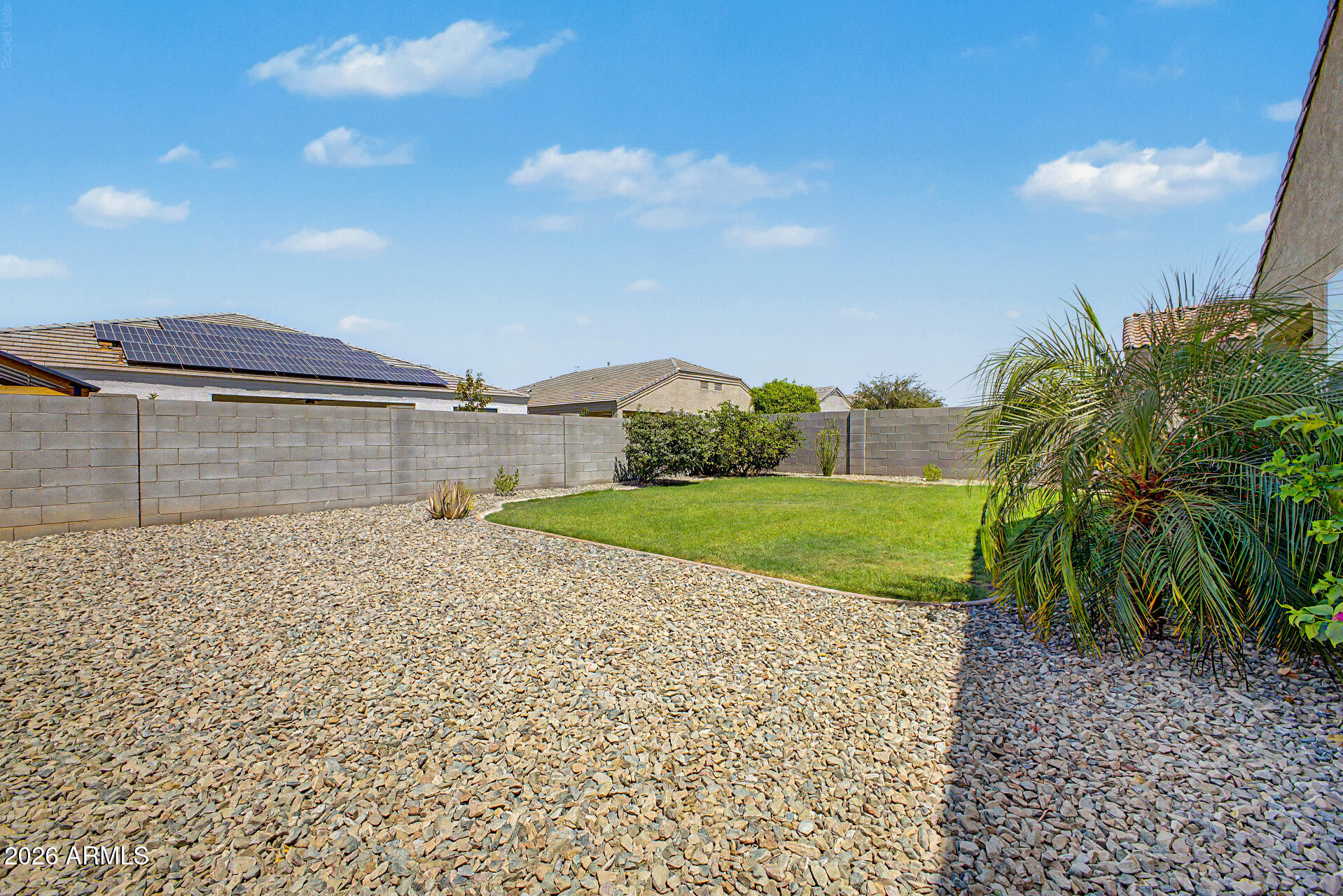 658 W BELMONT RED Trail