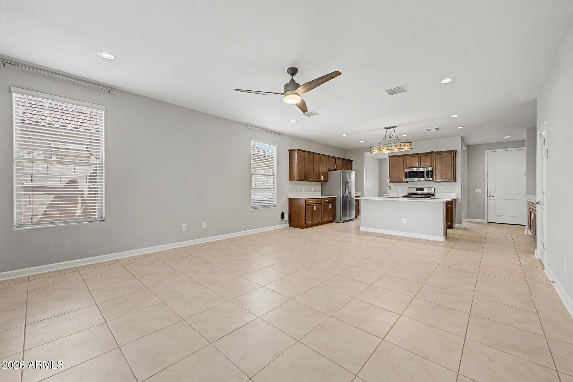 658 W BELMONT RED Trail
