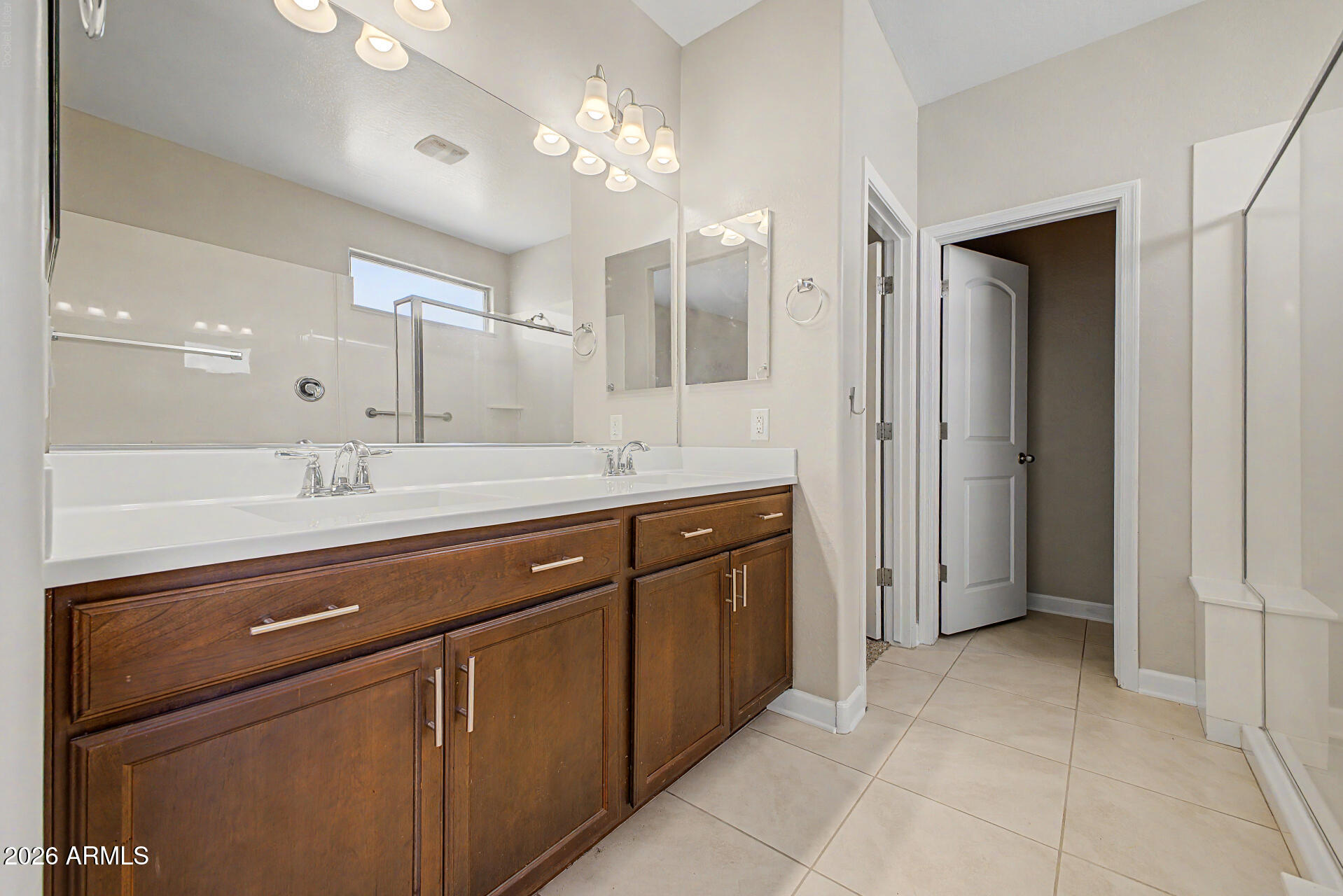 658 W BELMONT RED Trail