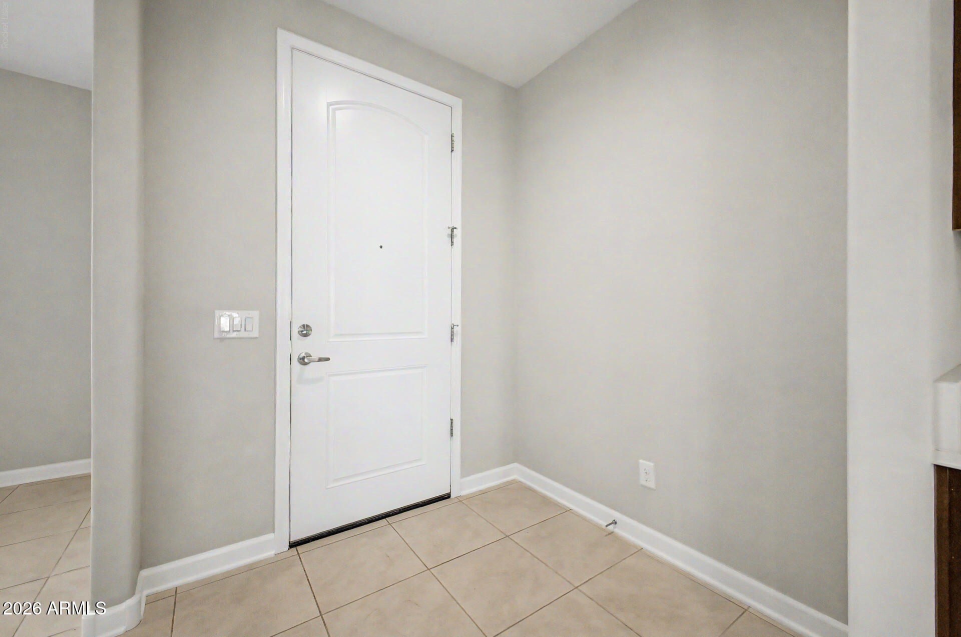 658 W BELMONT RED Trail