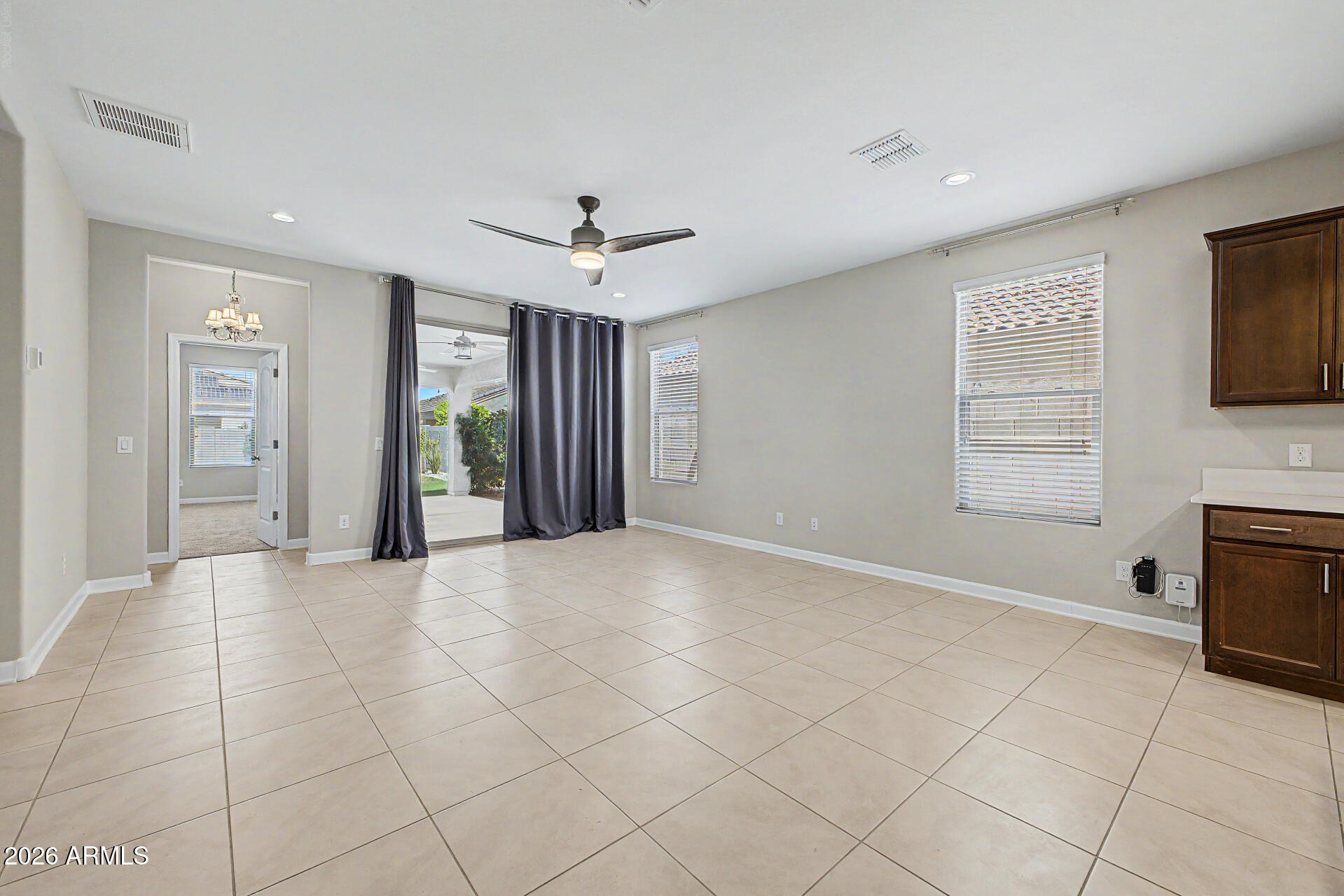 658 W BELMONT RED Trail