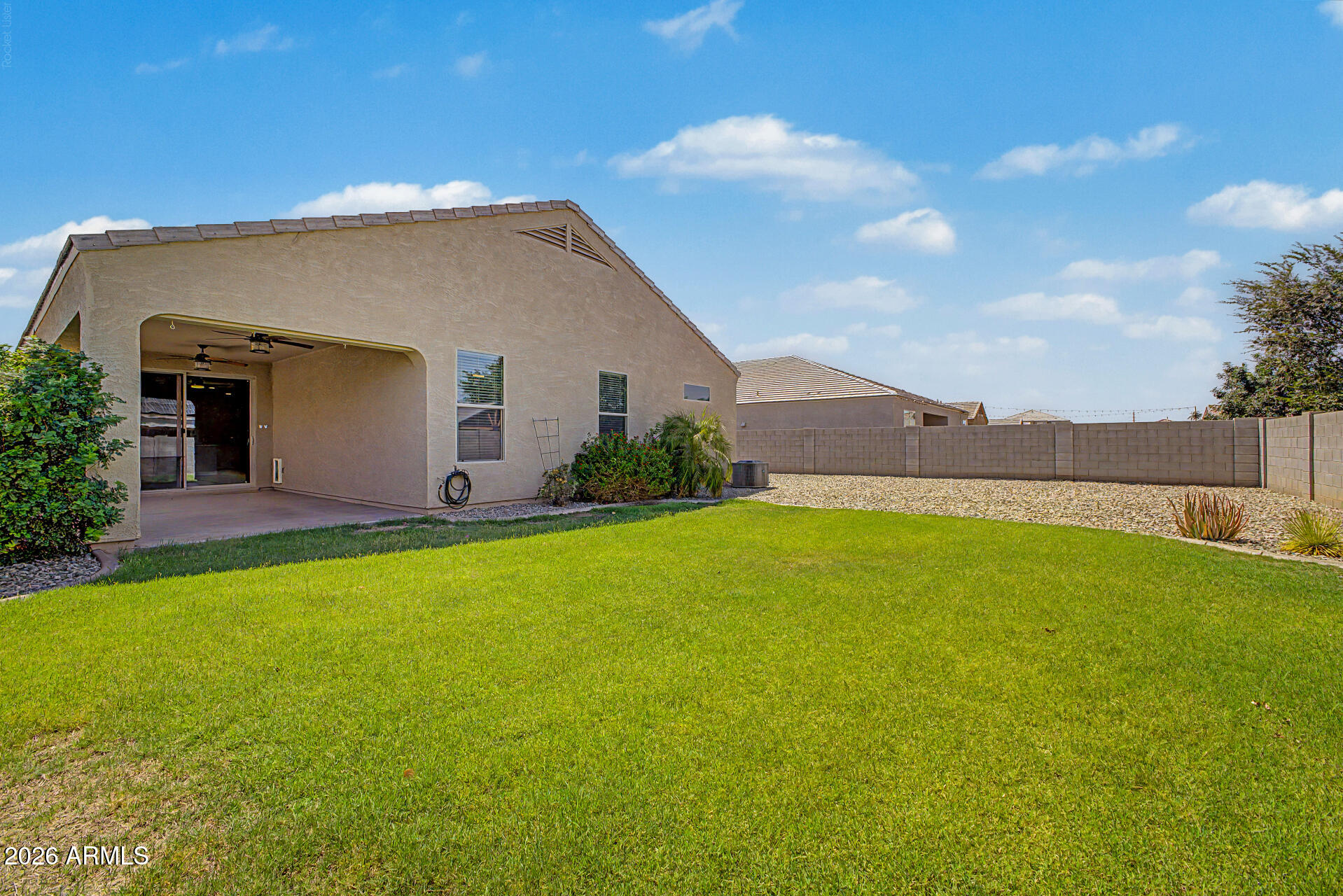 658 W BELMONT RED Trail