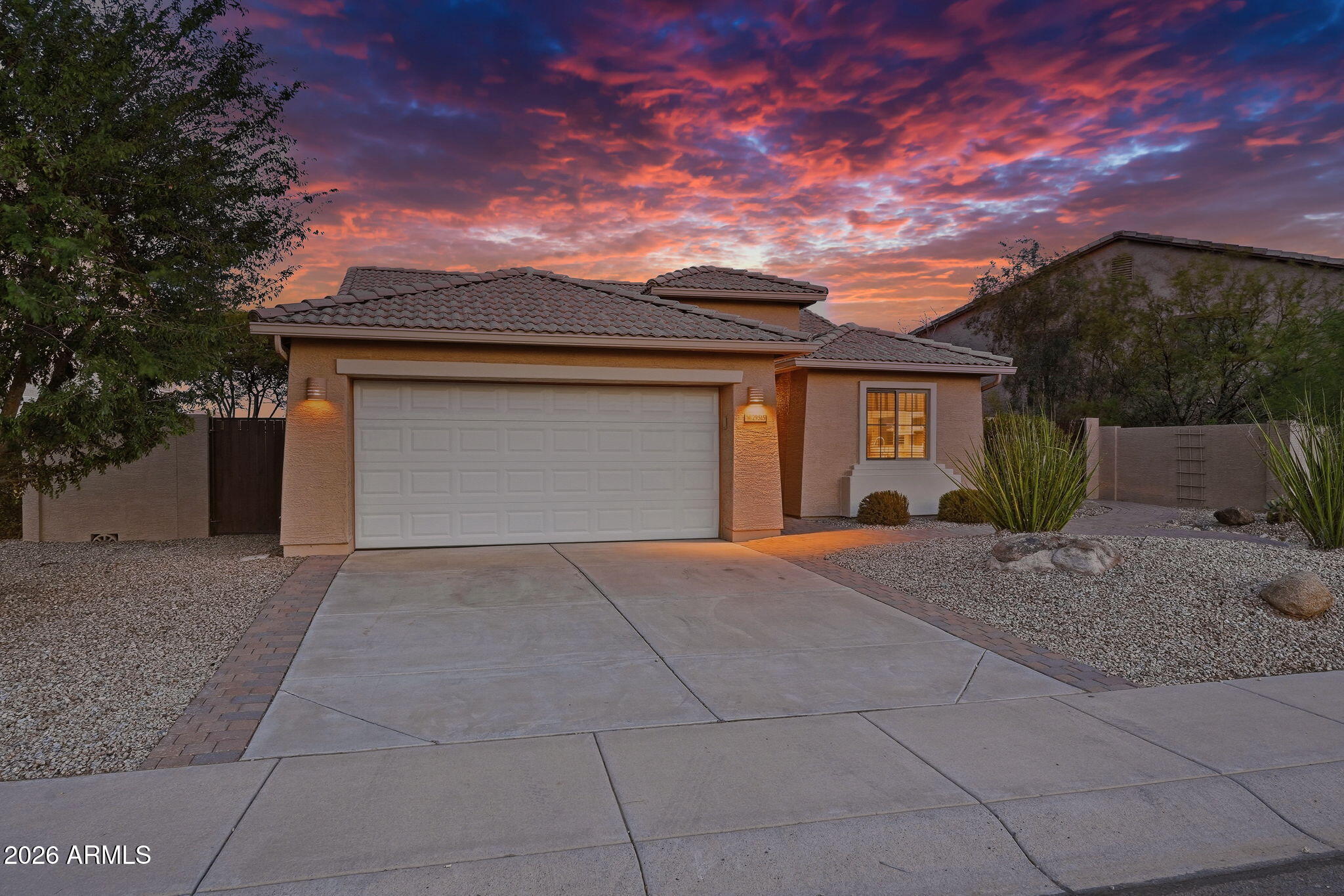 29515 N LITTLE LEAF Drive