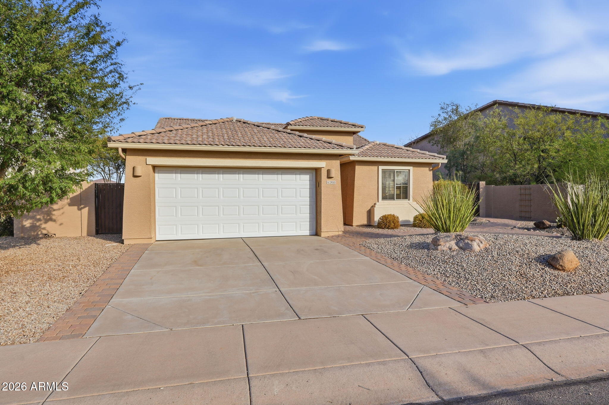 29515 N LITTLE LEAF Drive