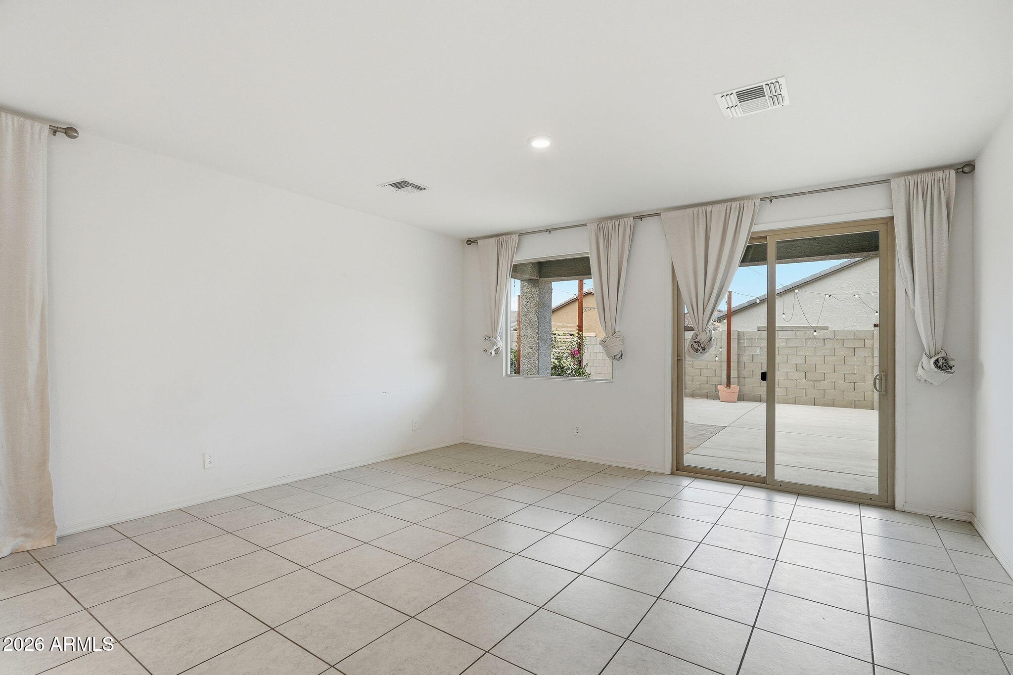 36284 W SAN CLEMENTE Avenue