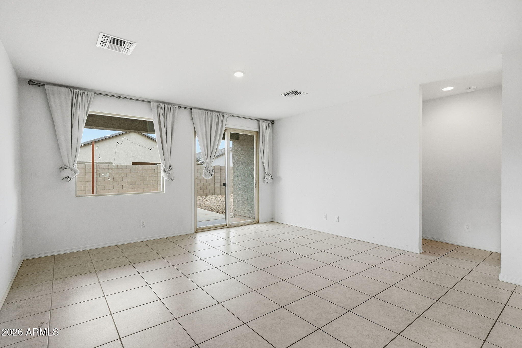 36284 W SAN CLEMENTE Avenue