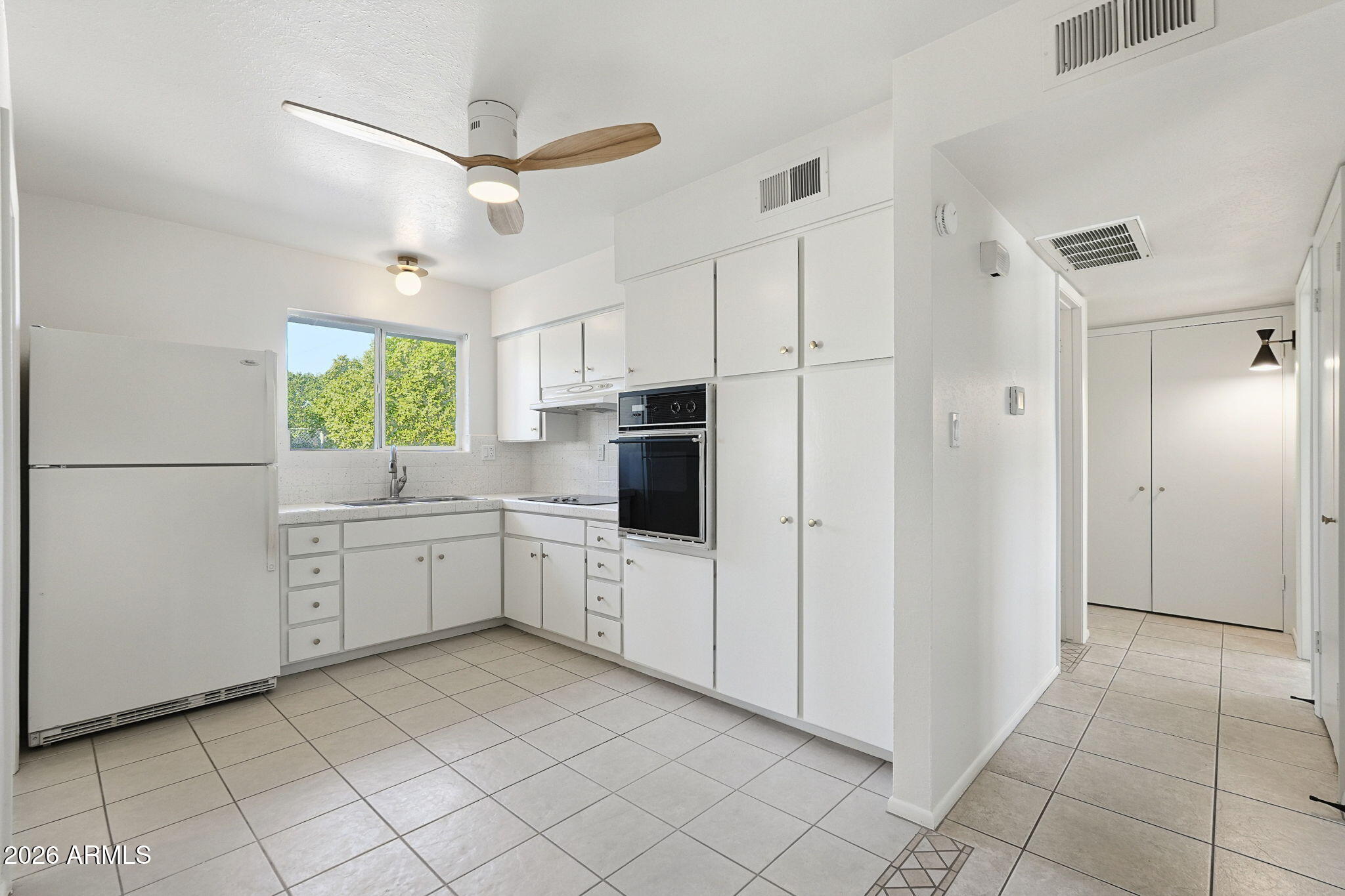 5714 E COVINA Road