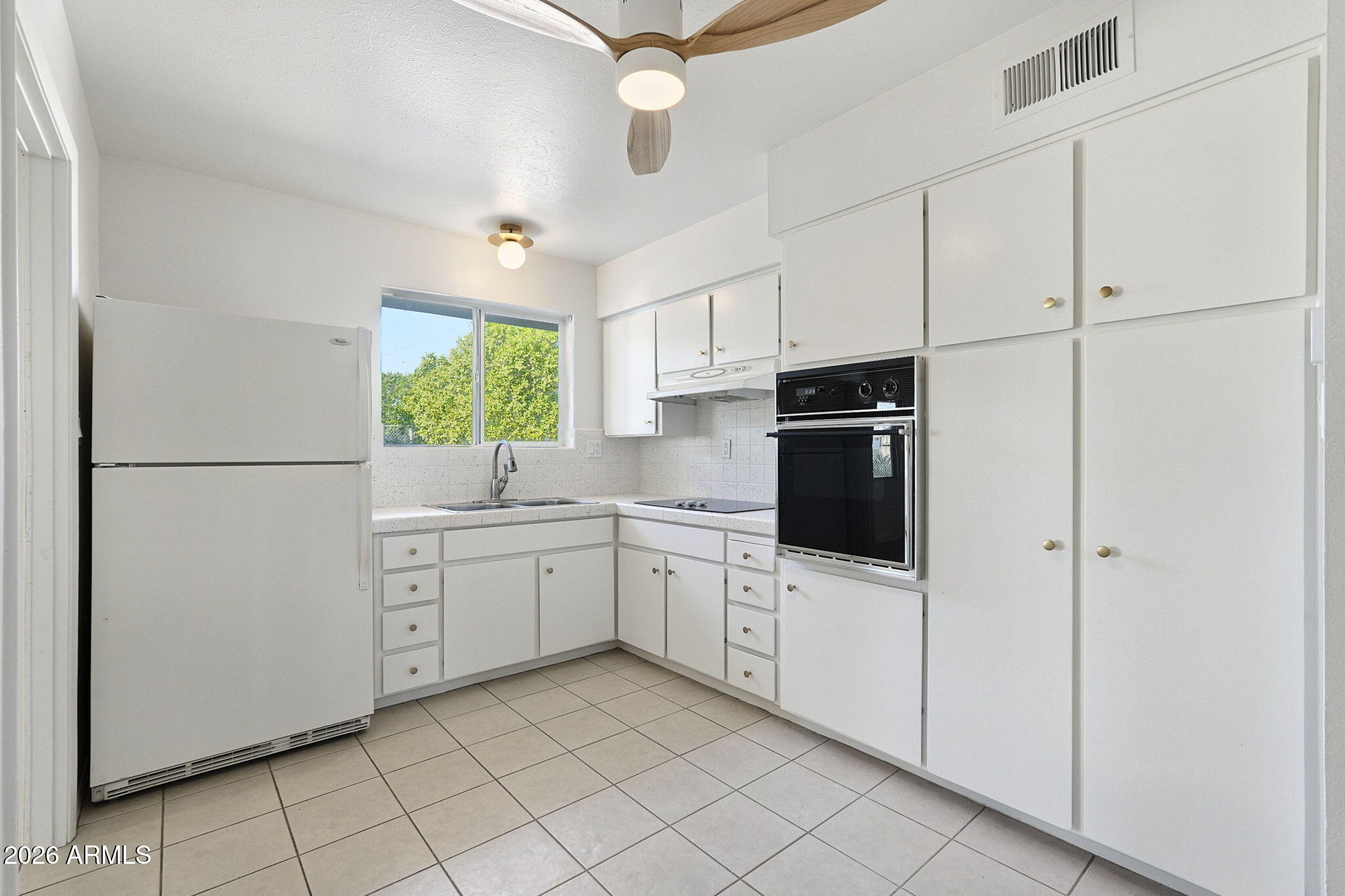 5714 E COVINA Road