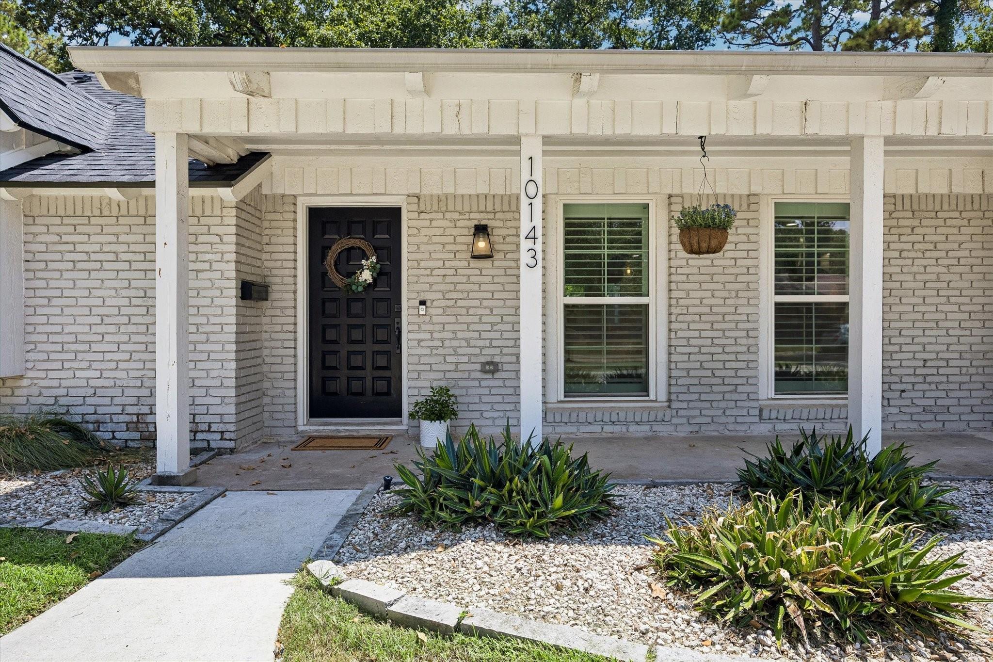10143 Whiteside Lane