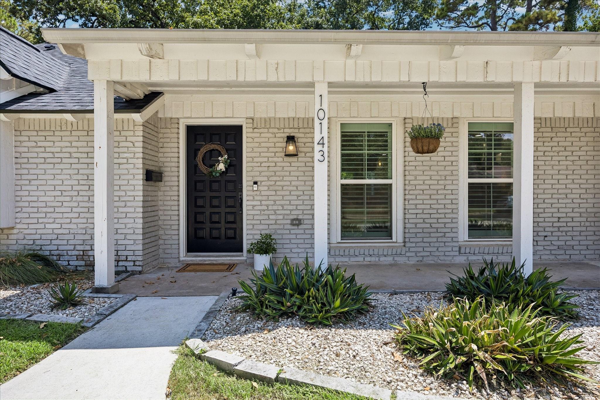 10143 Whiteside Lane