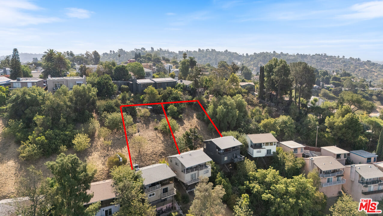 2512 Hines Dr