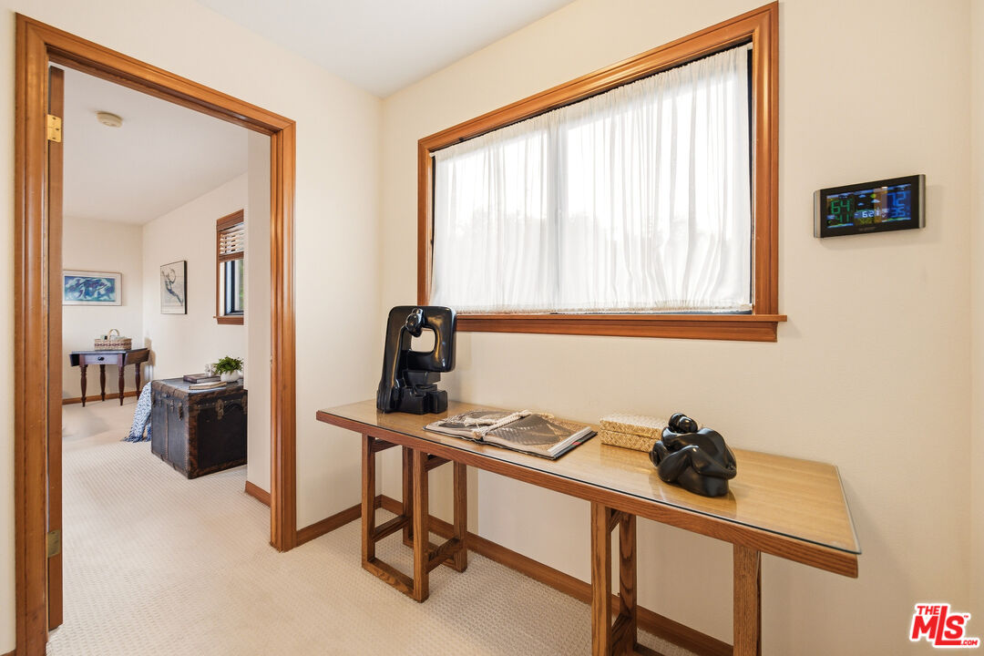 19818 Valley View Dr