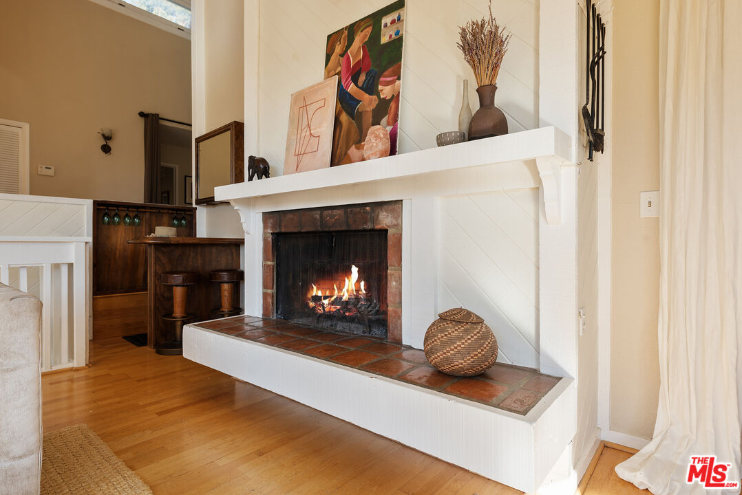 2239 Topanga Skyline Dr