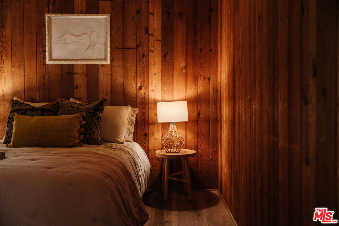 2239 Topanga Skyline Dr