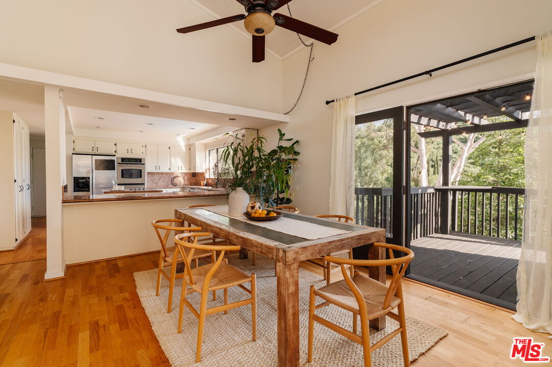 2239 Topanga Skyline Dr