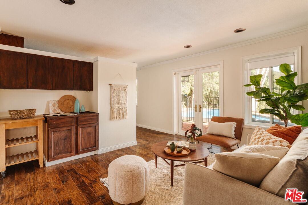 2239 Topanga Skyline Dr