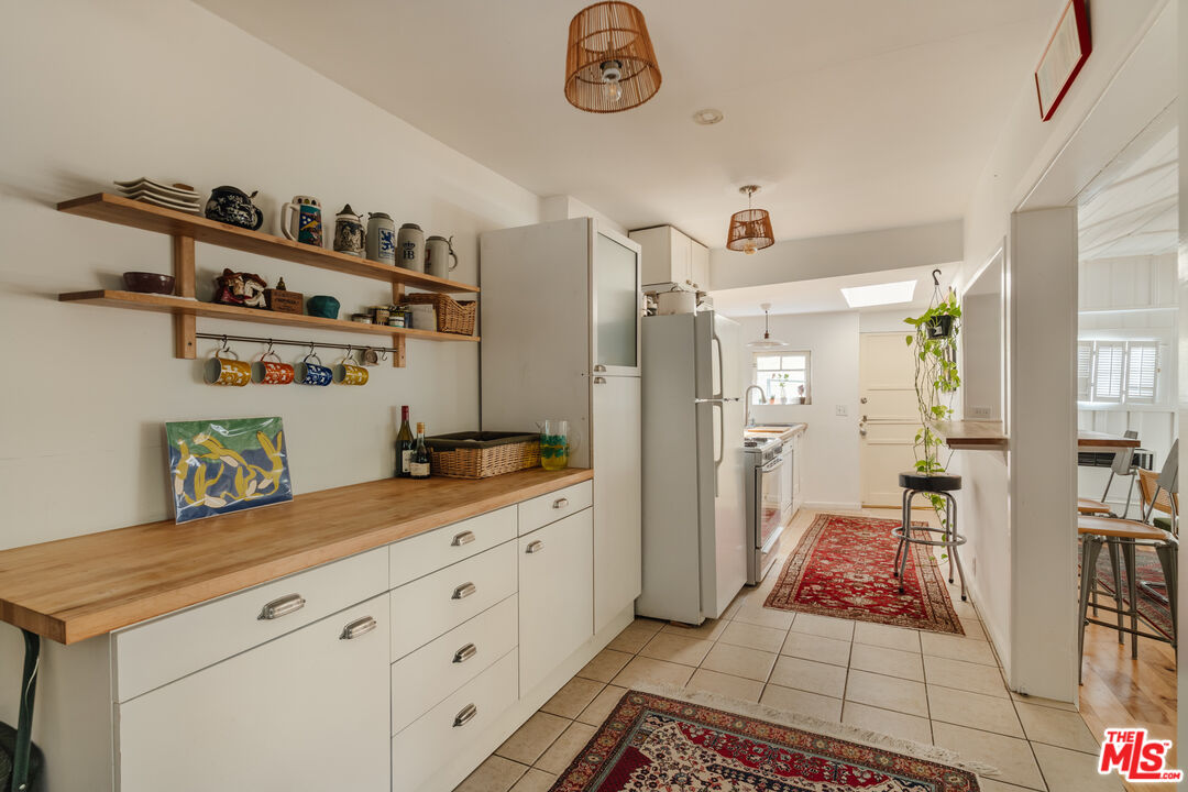 922 Old Topanga Canyon Rd