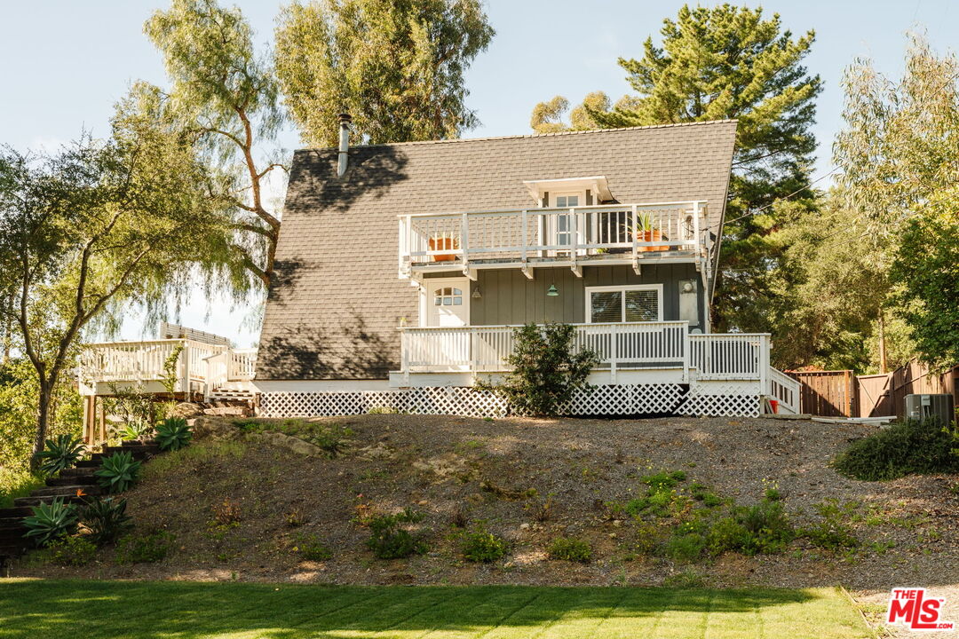 21316 Hillside Dr