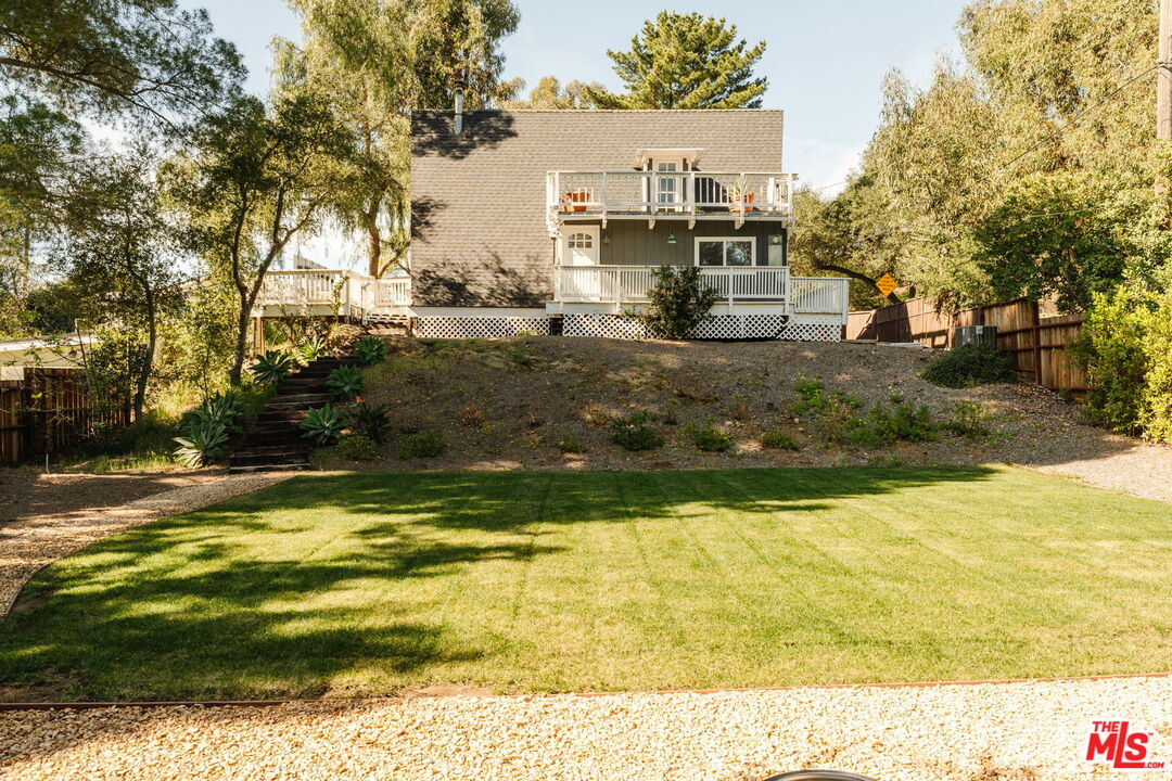 21316 Hillside Dr