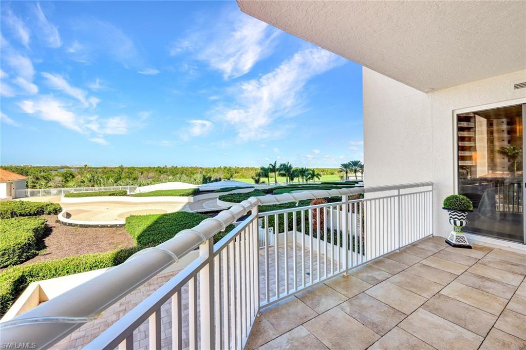 4951 Bonita Bay BLVD # 401