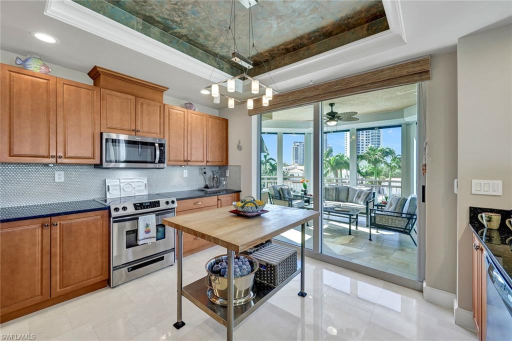 4951 Bonita Bay BLVD # 401