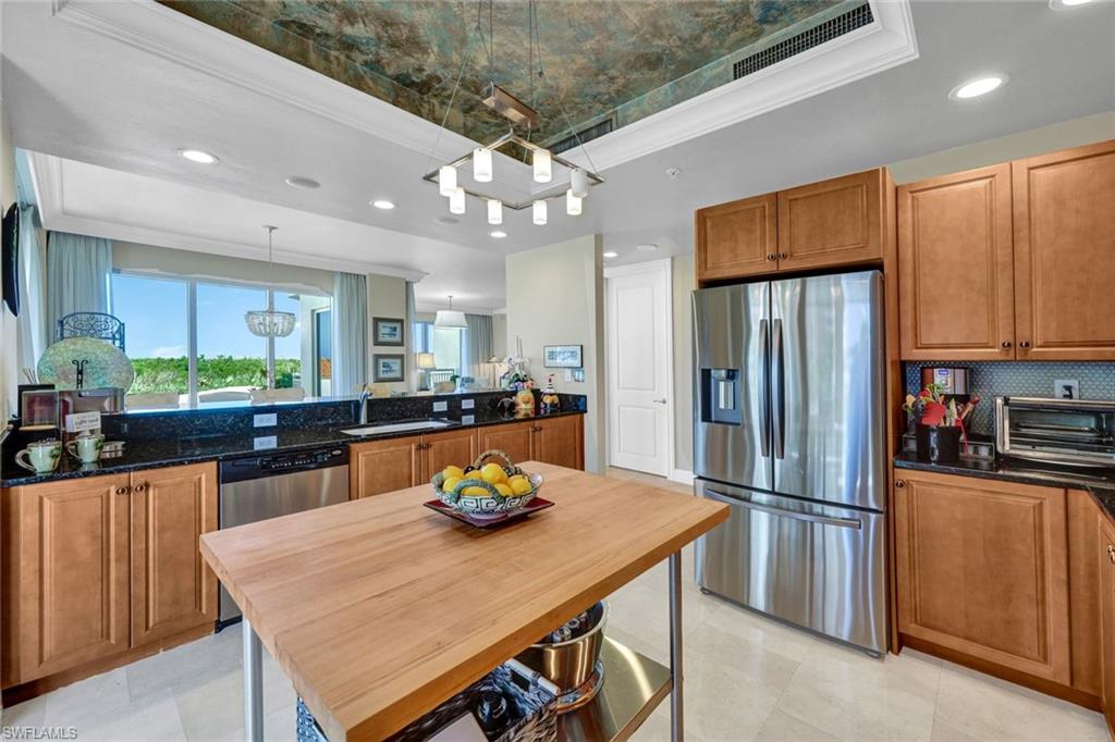 4951 Bonita Bay BLVD # 401