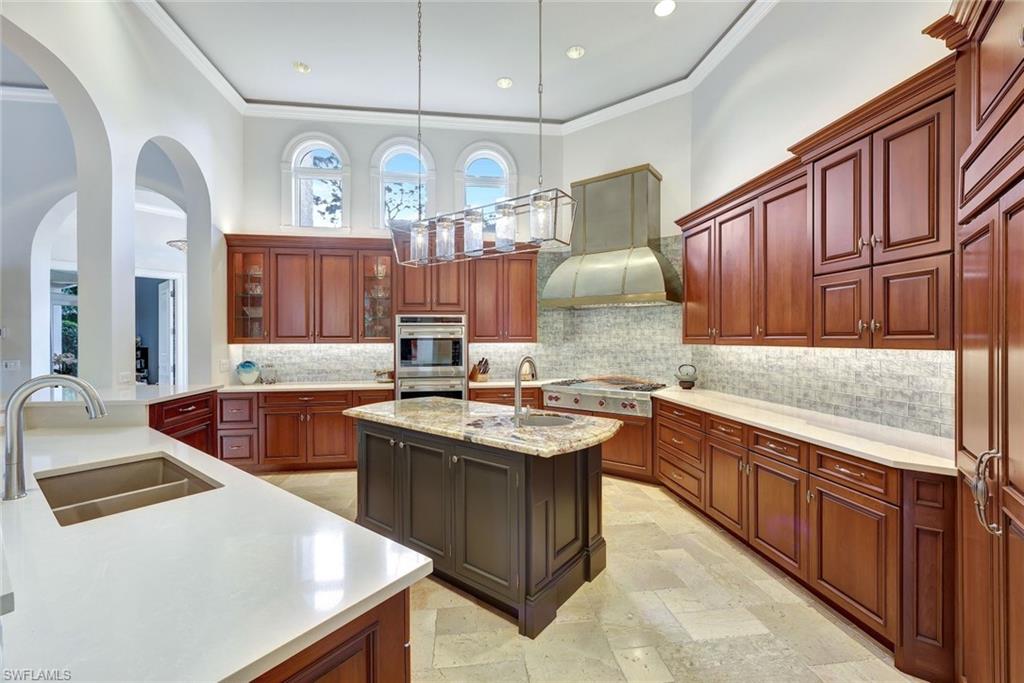 2804 Silverleaf LN