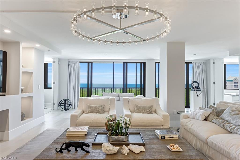 5601 TURTLE BAY DR # 1102