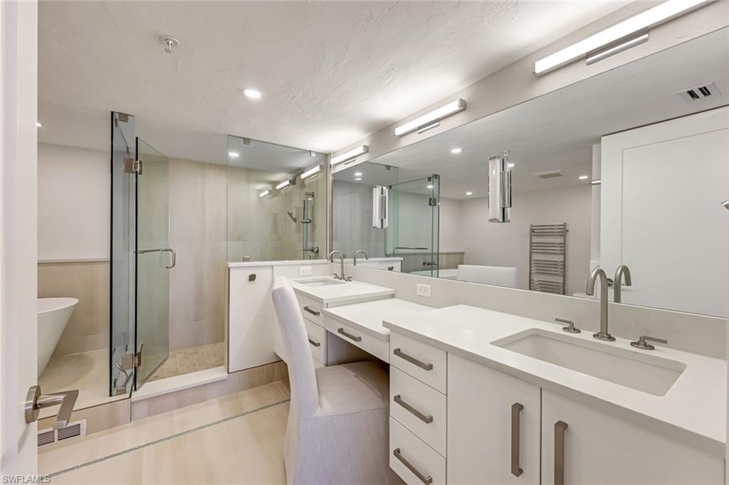 5601 TURTLE BAY DR # 1102