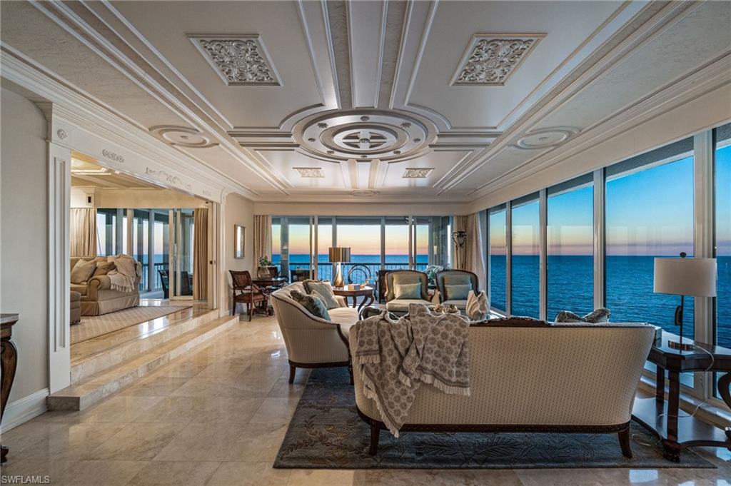 4301 Gulf Shore BLVD N 1801