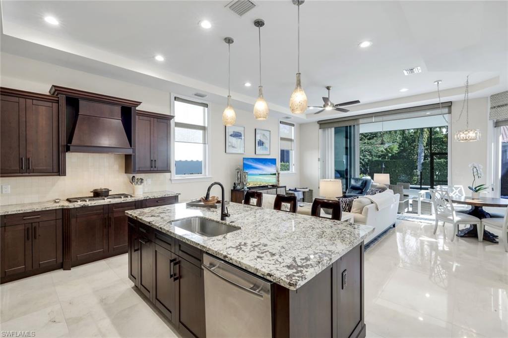 2106 Modena CT